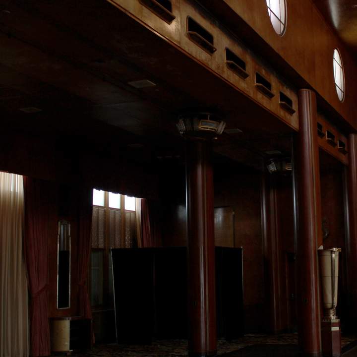 After: shadow recovery with controlled lift